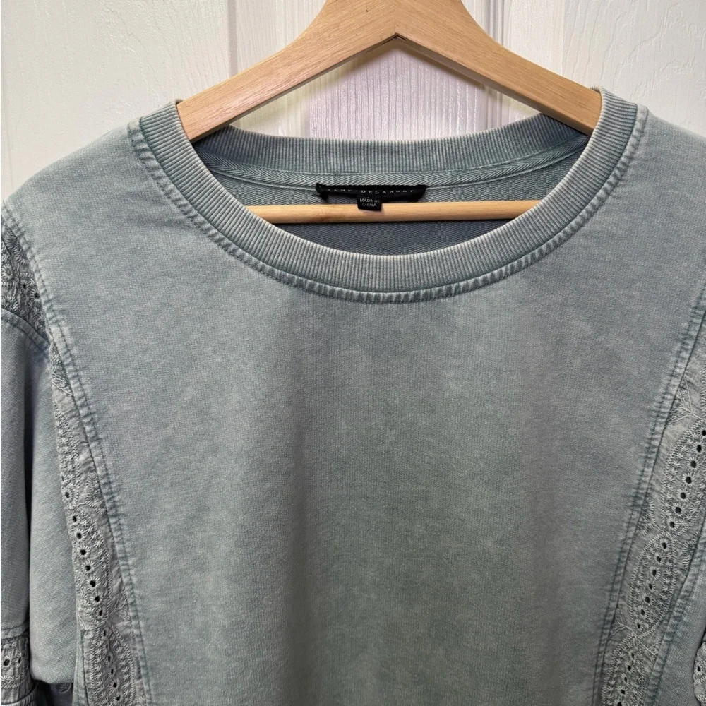 Jane + Delancy Pullover Crew Neck, Large, Blue/Gray, Long Sleeve, Eyelet Detail - Picture 2 of 10